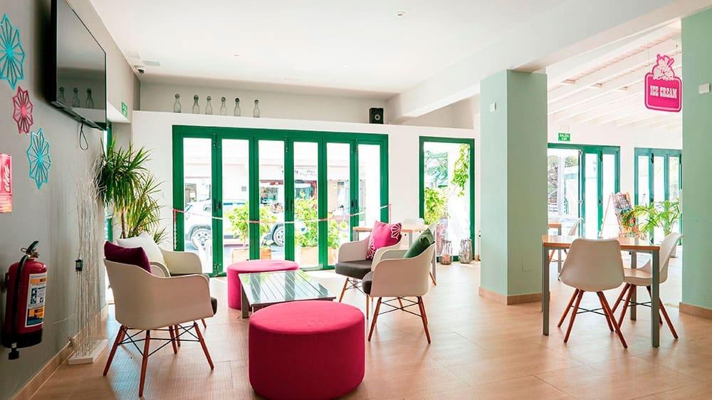 Hostal Rosales Es Pujols Buitenkant foto